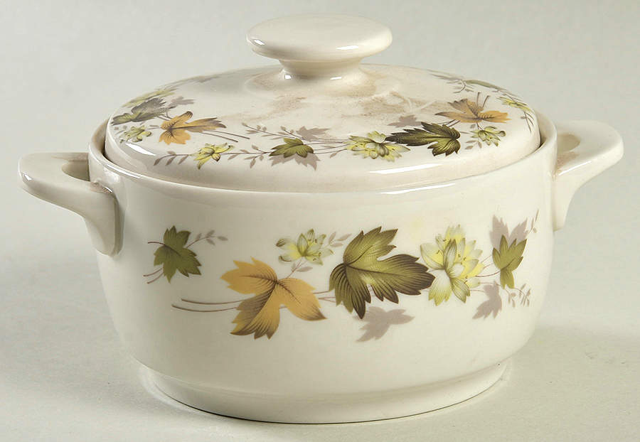 Larchmont Individual Casserole & Lid by Royal Doulton-1