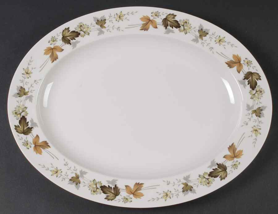 Larchmont 13" Oval Serving Platter by Royal Doulton-1