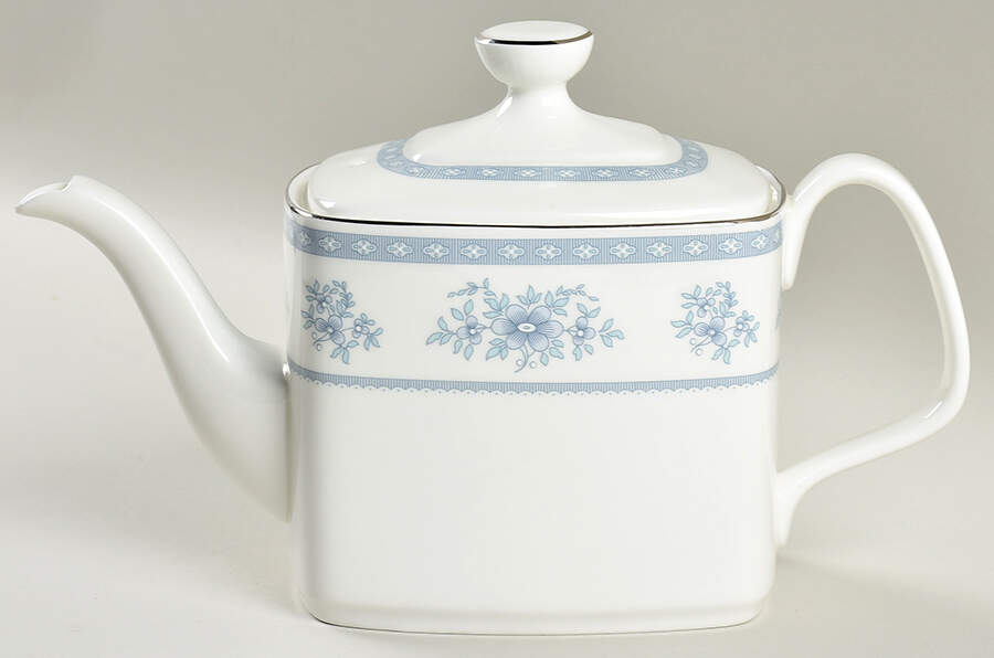 Laureate Teapot & Lid by Royal Doulton-1