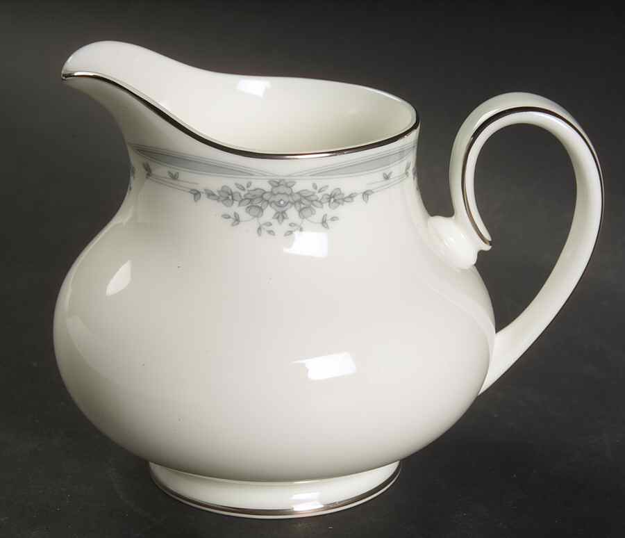 Lauren Creamer by Royal Doulton-1