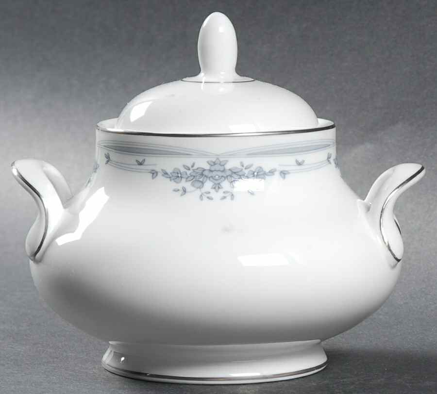 Lauren Sugar Bowl & Lid by Royal Doulton-1