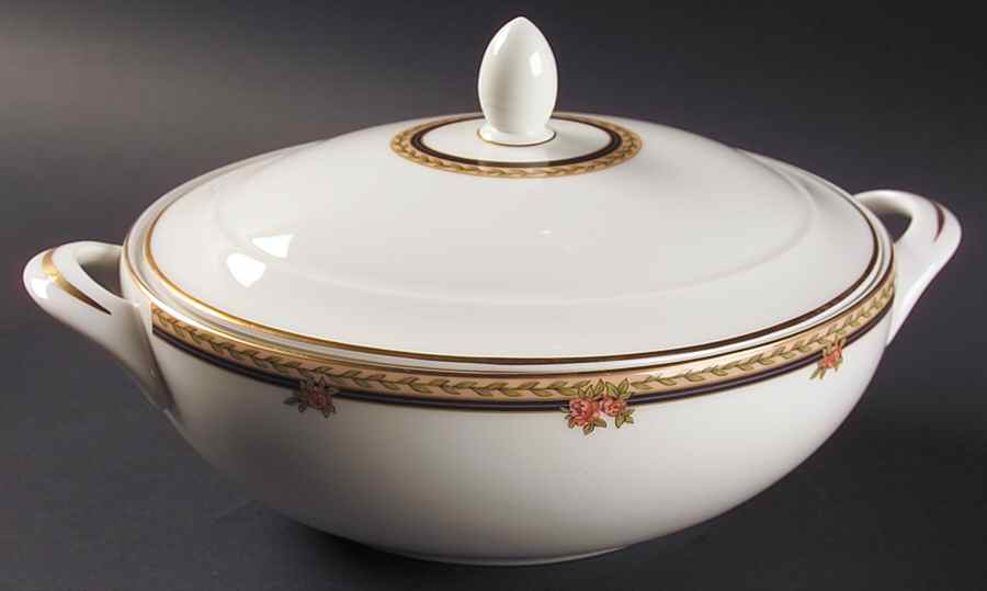 Lauren Oval Covered Vegetable by Royal Doulton-1