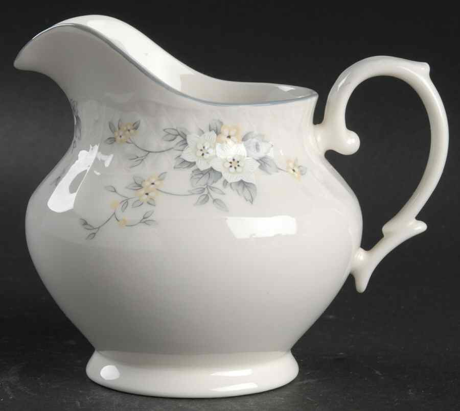Lausanne Creamer by Royal Doulton-1
