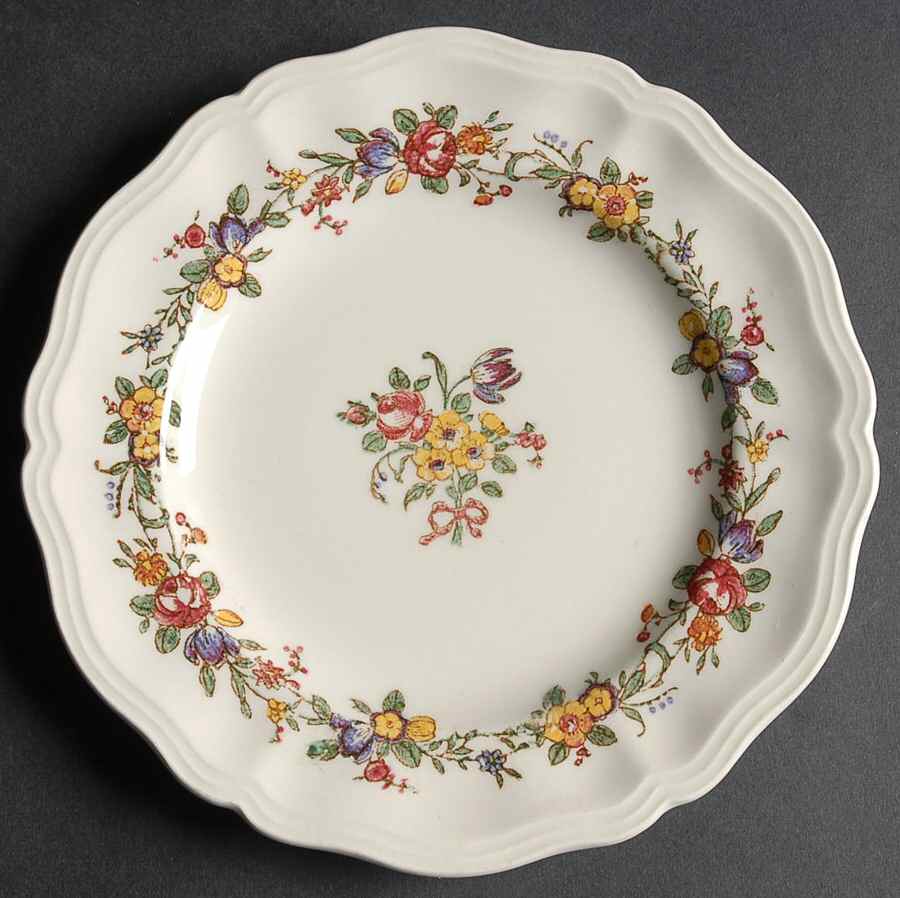 Leighton Dessert/Pie Plate by Royal Doulton-1