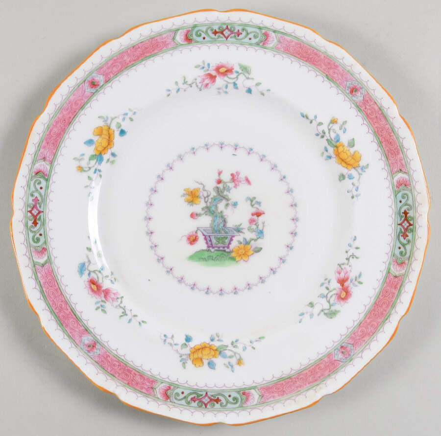 Lilian Dinner Plate by Royal Doulton-1