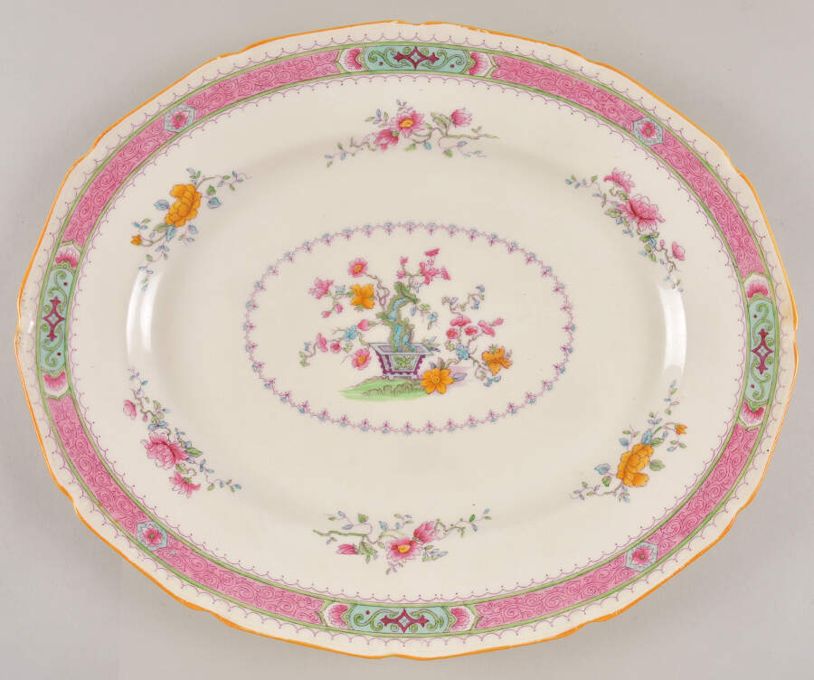 Lilian 15" Oval Serving Platter by Royal Doulton-1