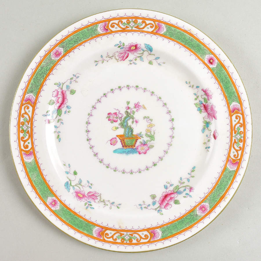 Lilian Luncheon Plate by Royal Doulton-1