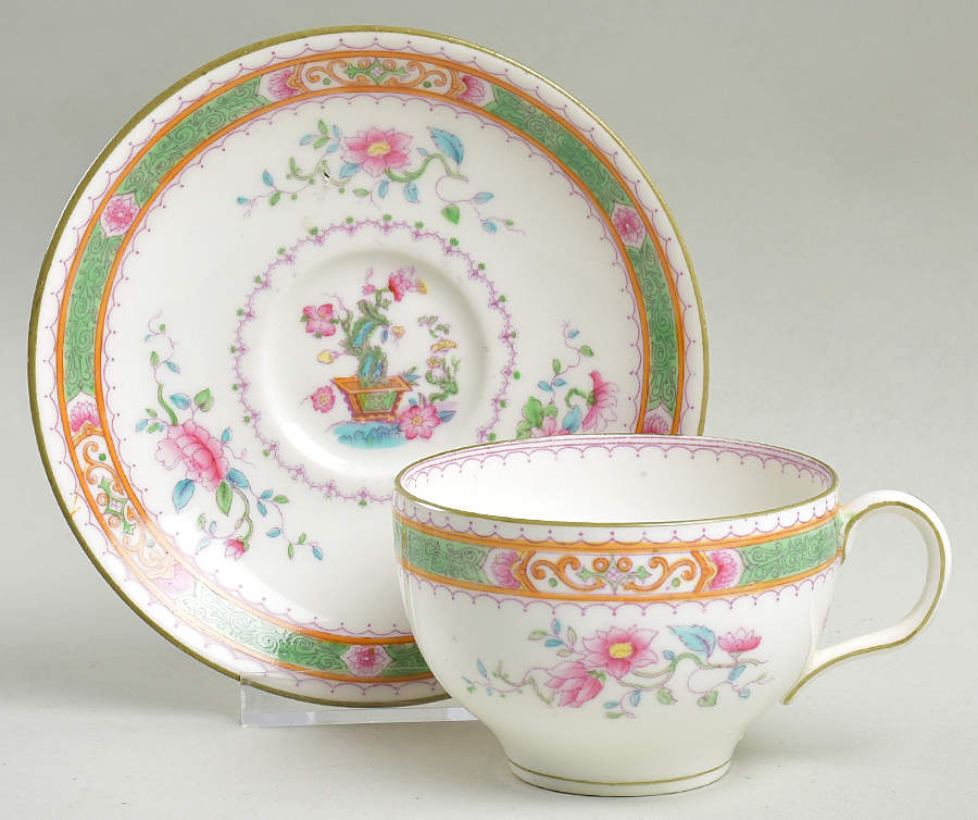 Lilian Flat Cup & Saucer Set by Royal Doulton-1