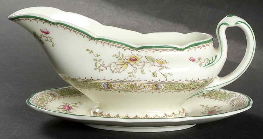 Lillian (Scalloped) Gravy Boat & Underplate by Royal Doulton-1