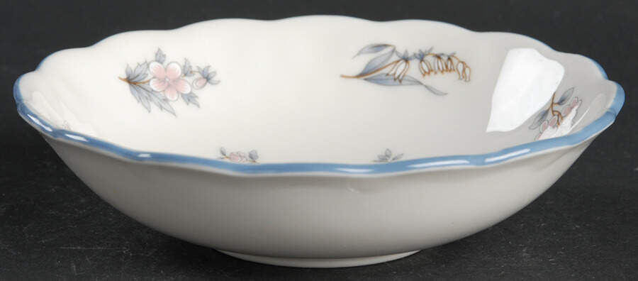 Lincoln Fruit/Dessert (Sauce) Bowl by Royal Doulton-1