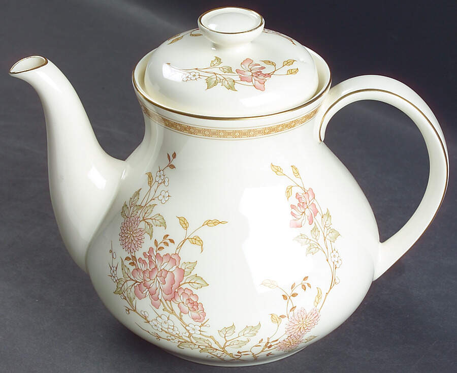 Lisette Teapot & Lid by Royal Doulton-1