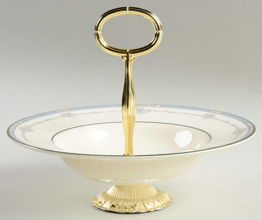 Lisa 6"-7" Handled Footed Nut Dish HC by Royal Doulton-1