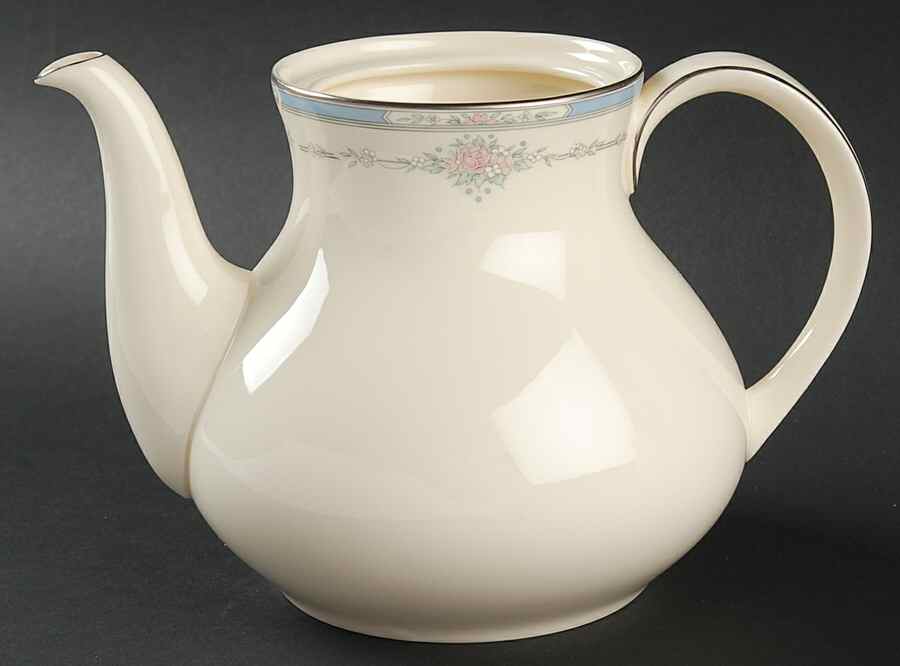 Lisa Teapot No Lid by Royal Doulton-1