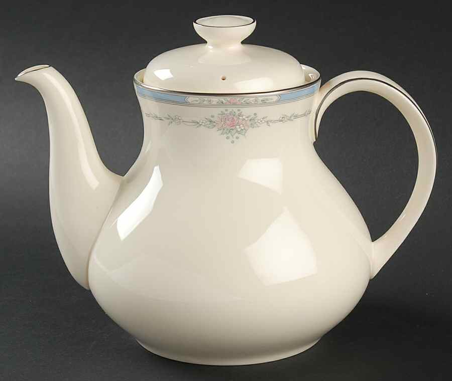 Lisa Teapot & Lid by Royal Doulton-1