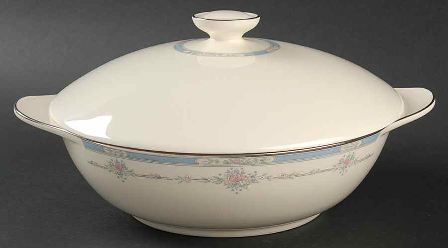 Lisa Round Covered Vegetable by Royal Doulton-1