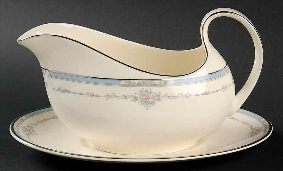 Lisa Gravy Boat & Underplate by Royal Doulton-1