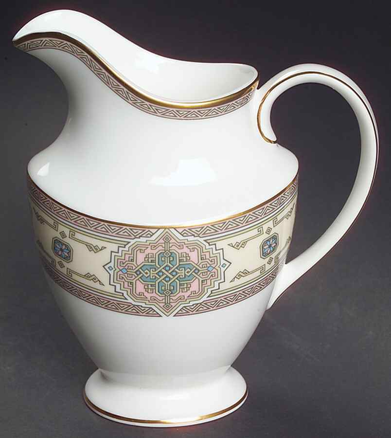 Longwood Creamer by Royal Doulton-1