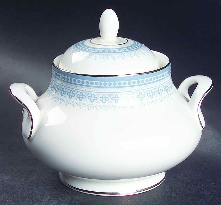 Lorraine Sugar Bowl & Lid by Royal Doulton-1