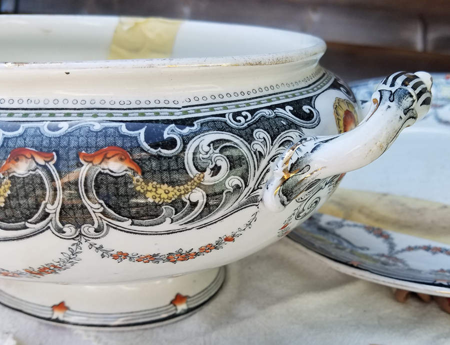 Louvre Oval Tureen No Lid by Royal Doulton-1