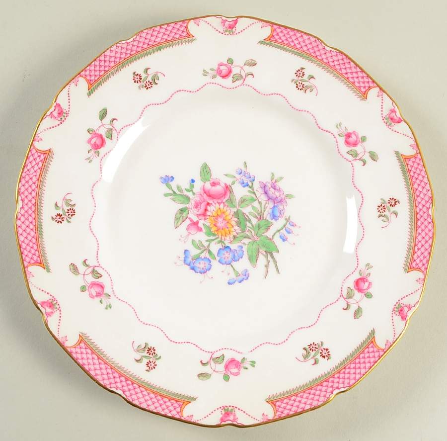 Lowestoft Luncheon Plate by Royal Doulton-1