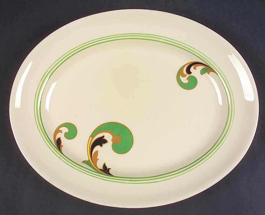 Lynn 10" Oval Serving Platter by Royal Doulton-1