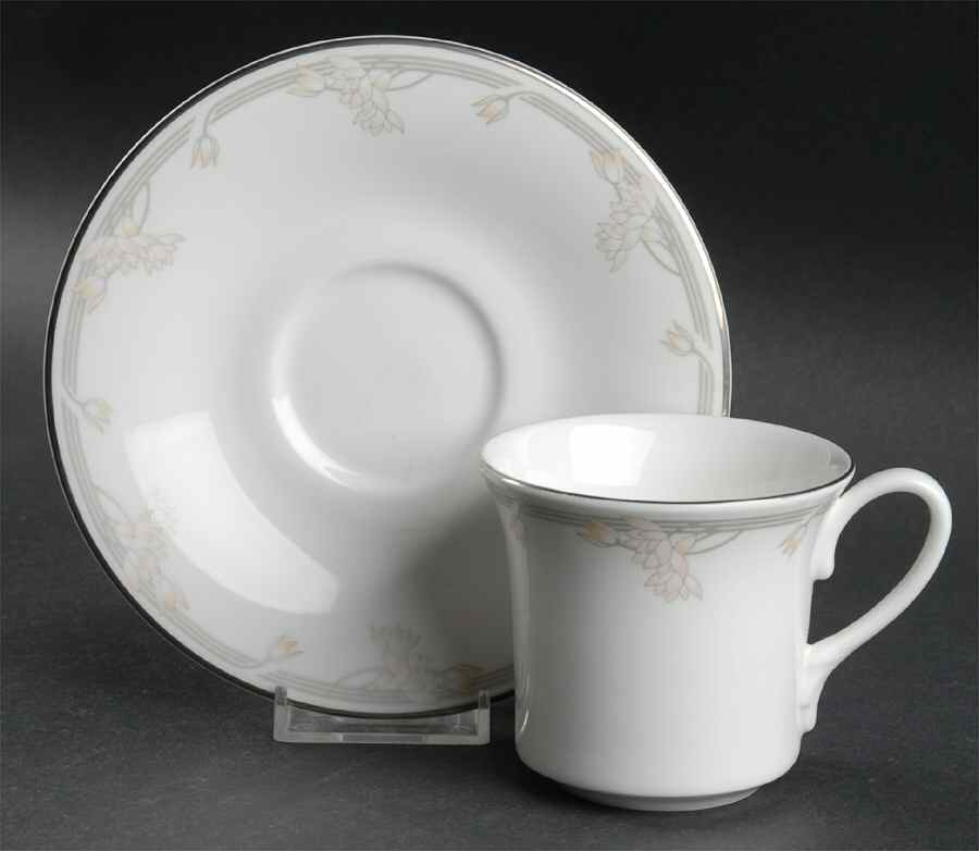 Lyric (H5114, Flowers on Band) Flat Cup & Saucer Set by Royal Doulton-1