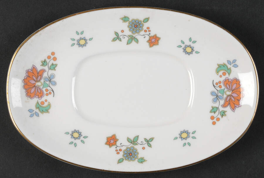 Madrigal Underplate for Gravy Boat by Royal Doulton-1