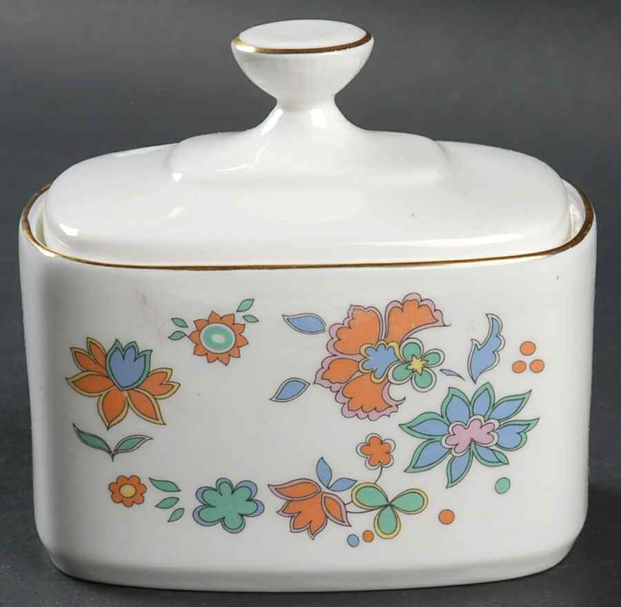 Madrigal Sugar Bowl & Lid by Royal Doulton-1