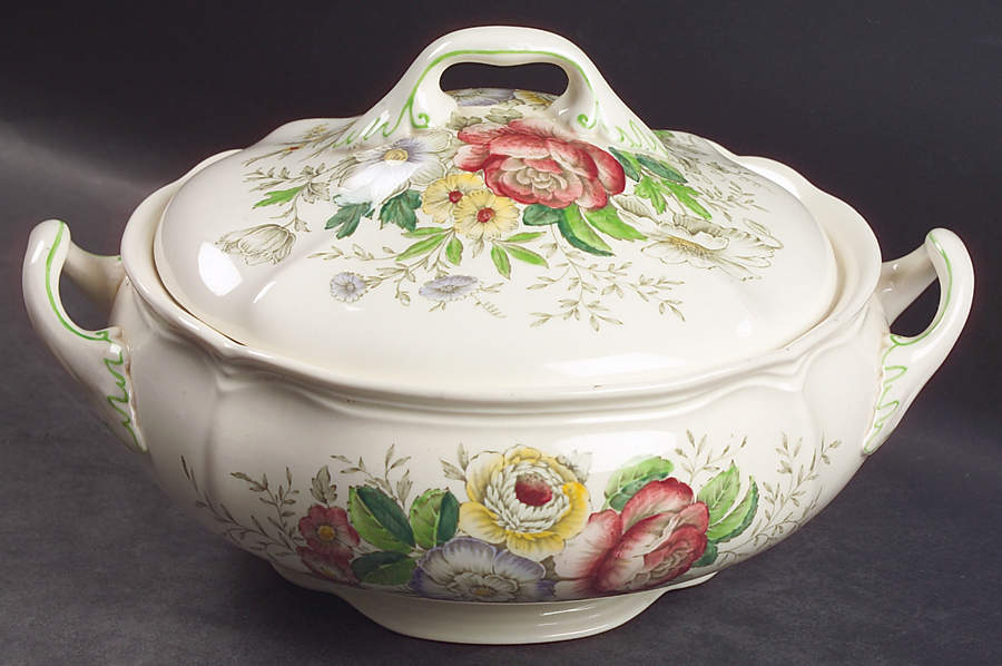 Malvern Round Covered Vegetable by Royal Doulton-1
