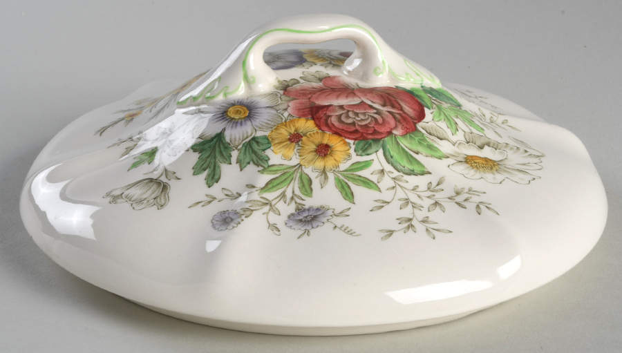 Malvern Lid for Round Vegetable by Royal Doulton-1