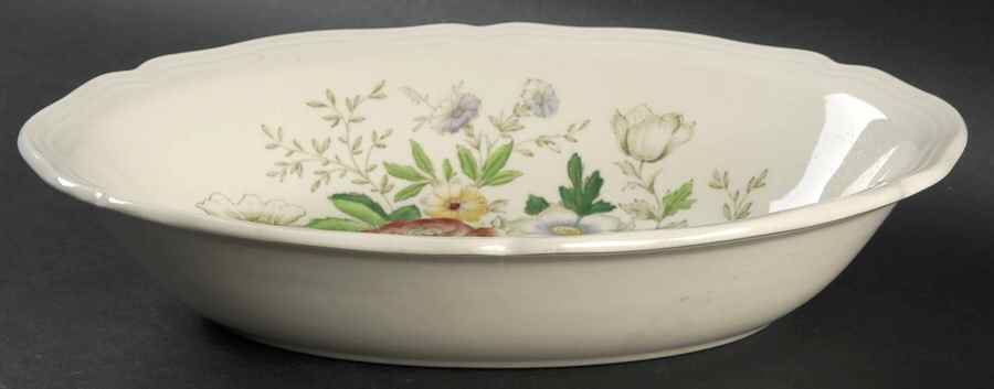 Malvern 9" Oval Vegetable Bowl by Royal Doulton-1