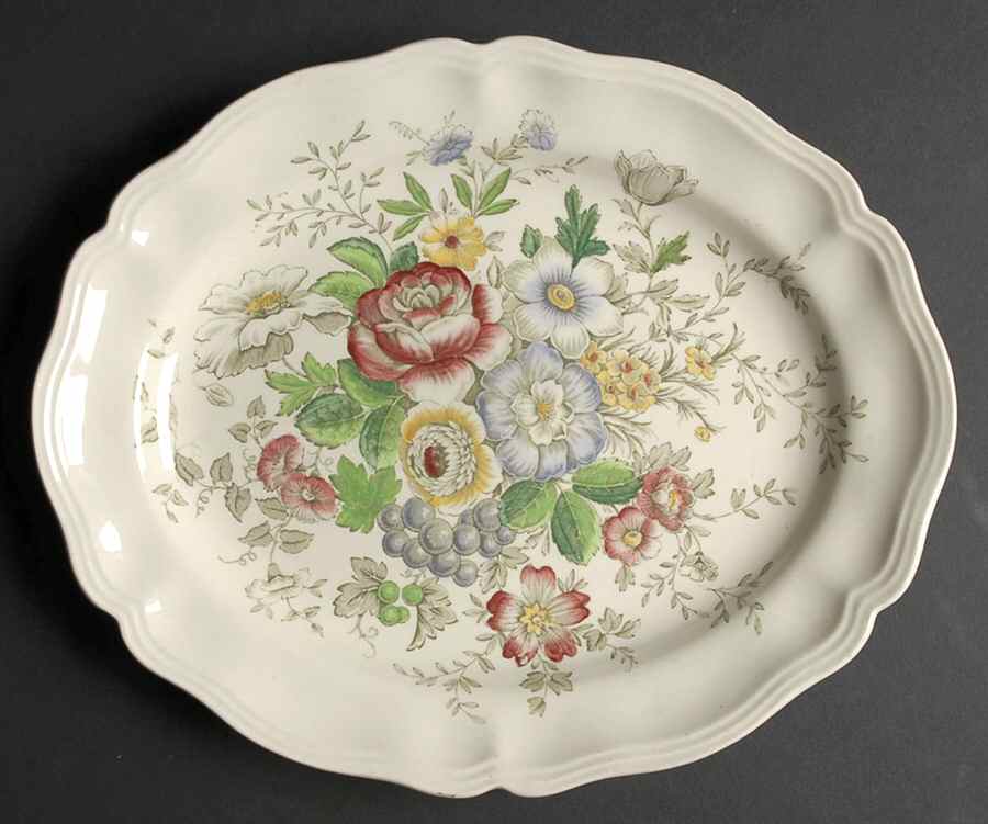 Malvern 11" Oval Serving Platter by Royal Doulton-1