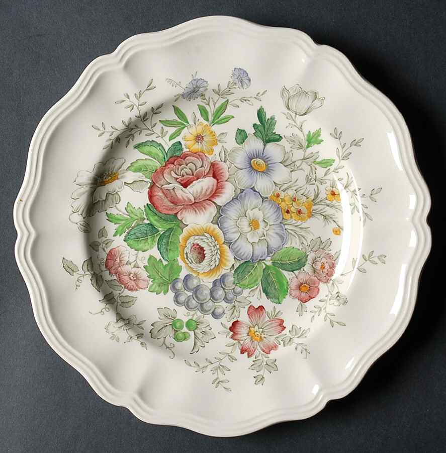 Malvern Luncheon Plate by Royal Doulton-1