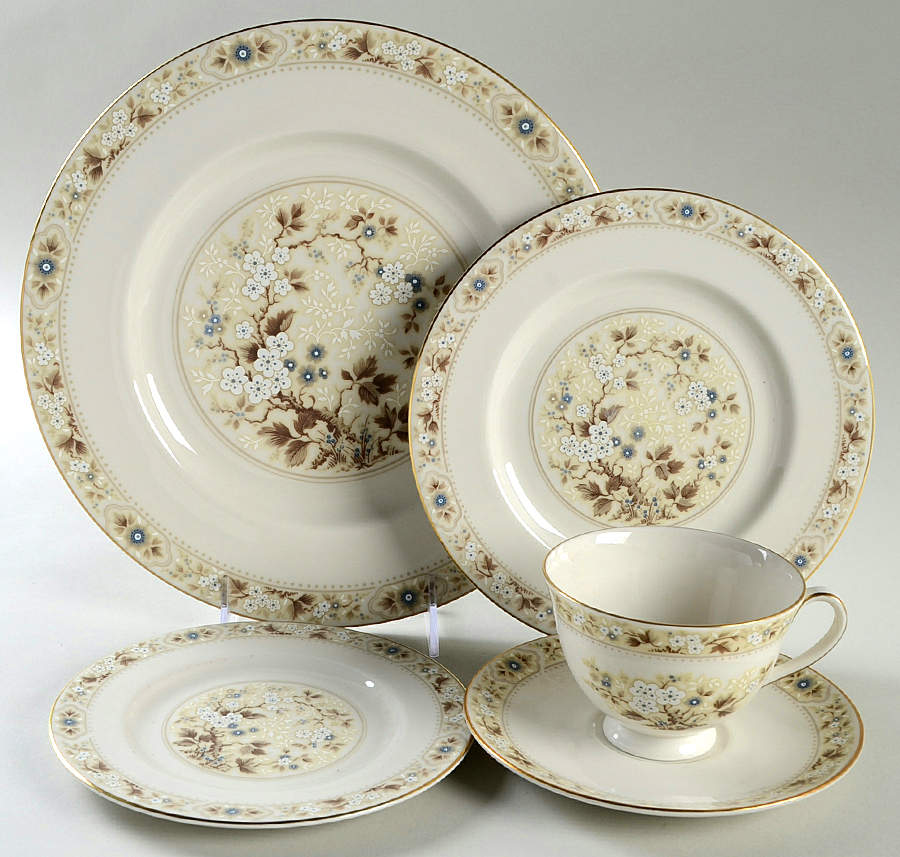 Mandalay 5 Piece Place Setting by Royal Doulton-1