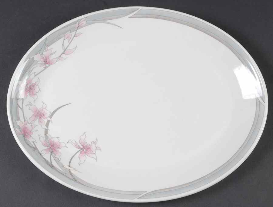 Mayfair (Lambethware) 13" Oval Serving Platter by Royal Doulton-1