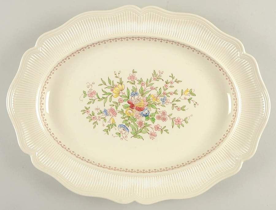 Medford 17" Oval Serving Platter by Royal Doulton-1