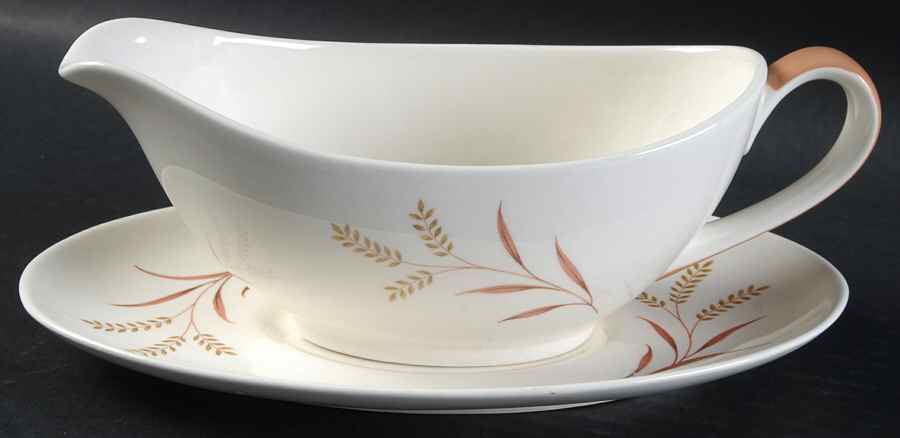 Meadow Glow Gravy Boat & Underplate by Royal Doulton-1