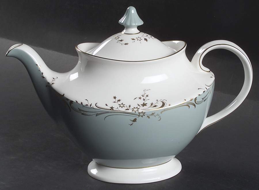 Melrose Teapot & Lid by Royal Doulton-1