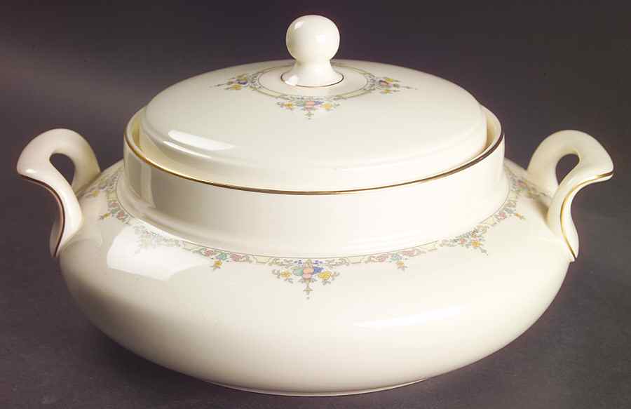 Melanie Round Covered Vegetable by Royal Doulton-1