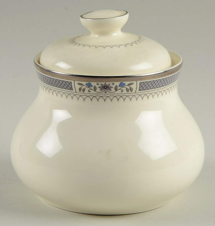 Melissa Sugar Bowl & Lid by Royal Doulton-1