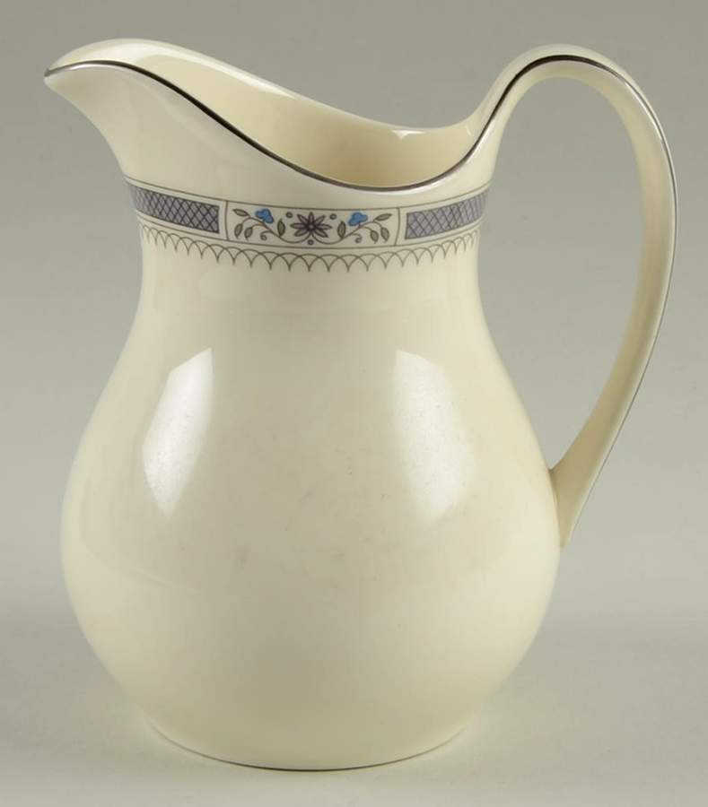 Melissa Creamer by Royal Doulton-1