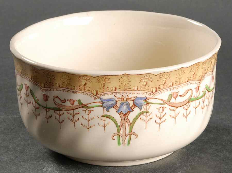 Michelham Cranberry Bowl by Royal Doulton-1