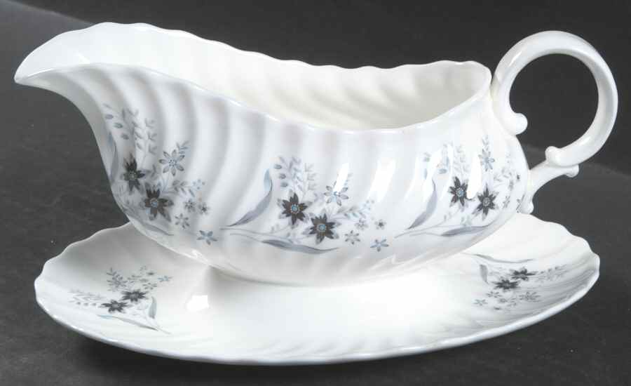 Millefleur Gravy Boat with Attached Underplate by Royal Doulton-1