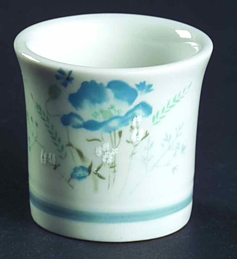 Morning Dew Single Egg Cup by Royal Doulton-1