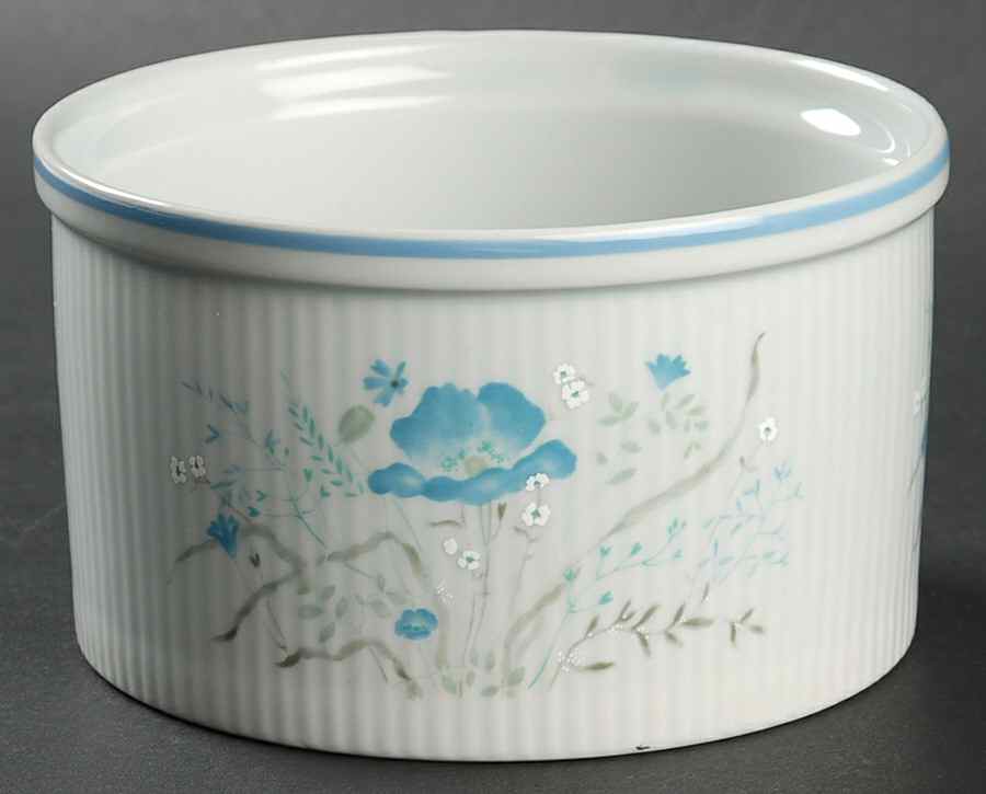Morning Dew 5" Souffle by Royal Doulton-1