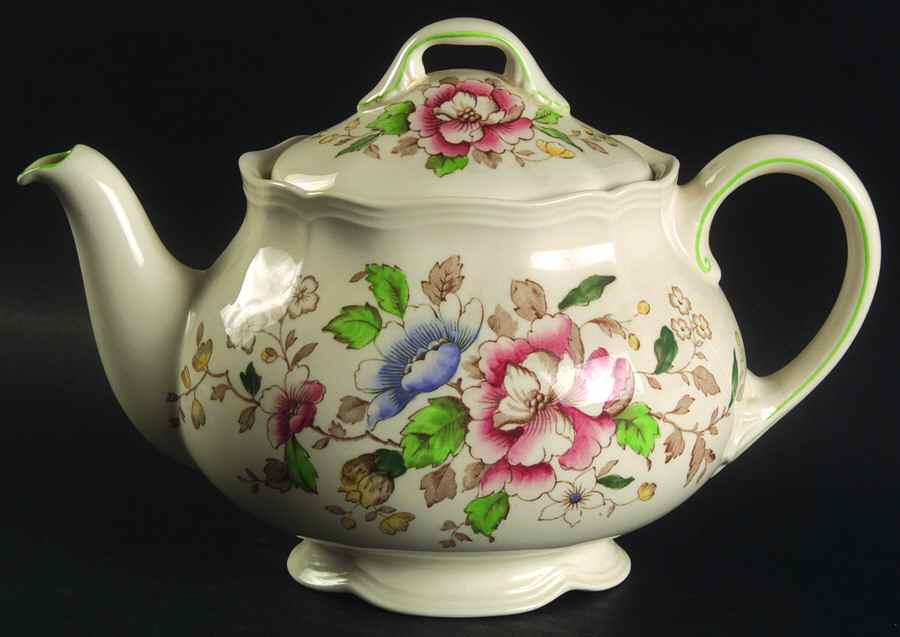 Monmouth Teapot & Lid by Royal Doulton-1