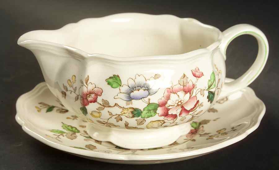 Monmouth Gravy Boat & Underplate by Royal Doulton-1