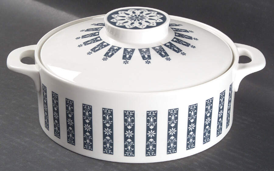 Moonstone 2 Qt Round Covered Casserole by Royal Doulton-1