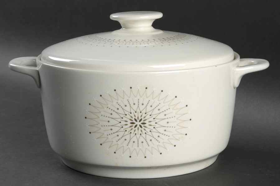 Morning Star Medium Oven-to-Table Round Covered Casserole by Royal Doulton-1