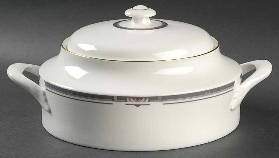 Musicale Round Covered Vegetable by Royal Doulton-1